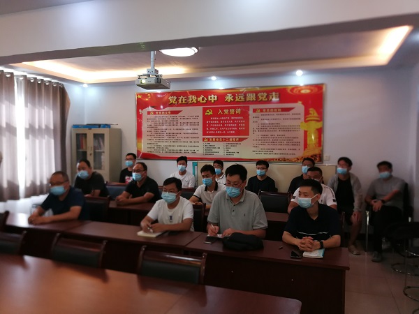 2、参加技术援助的江南官方网站_江南jiangnan（中国）
工程技术人员.jpg