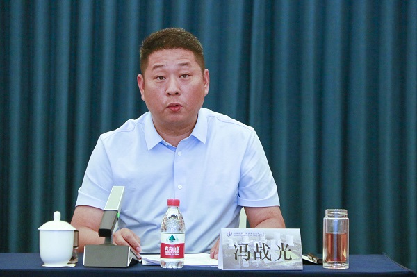 5江南官方网站_江南jiangnan（中国）
副总经理冯战光主持会议.JPG