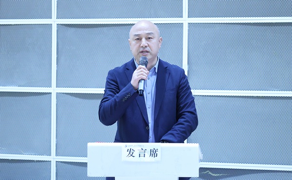 贾书记讲话.JPG